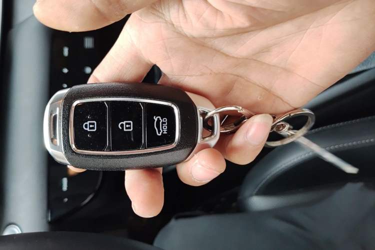 Used Hyundai Elantra 2021 1.5L CVT TOP Flagship Edition Vehicle Key