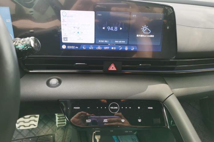 Used Hyundai Elantra 2021 240TGDi DCT TOP Flagship Edition Audio And AC Panel