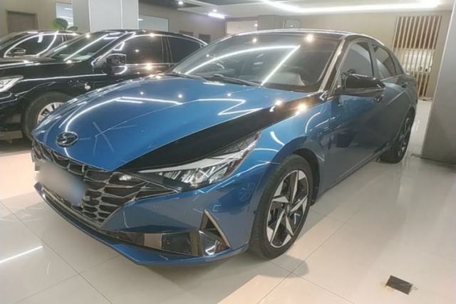 Used Hyundai Elantra 2021 1.5L CVT LUX Prestige Edition