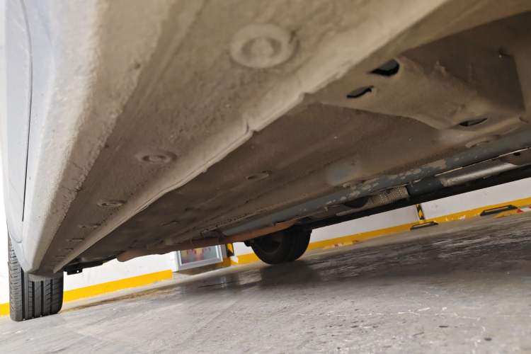 Used Hyundai Elantra 2021 1.5L CVT LUX Prestige Edition Chassis Front Right