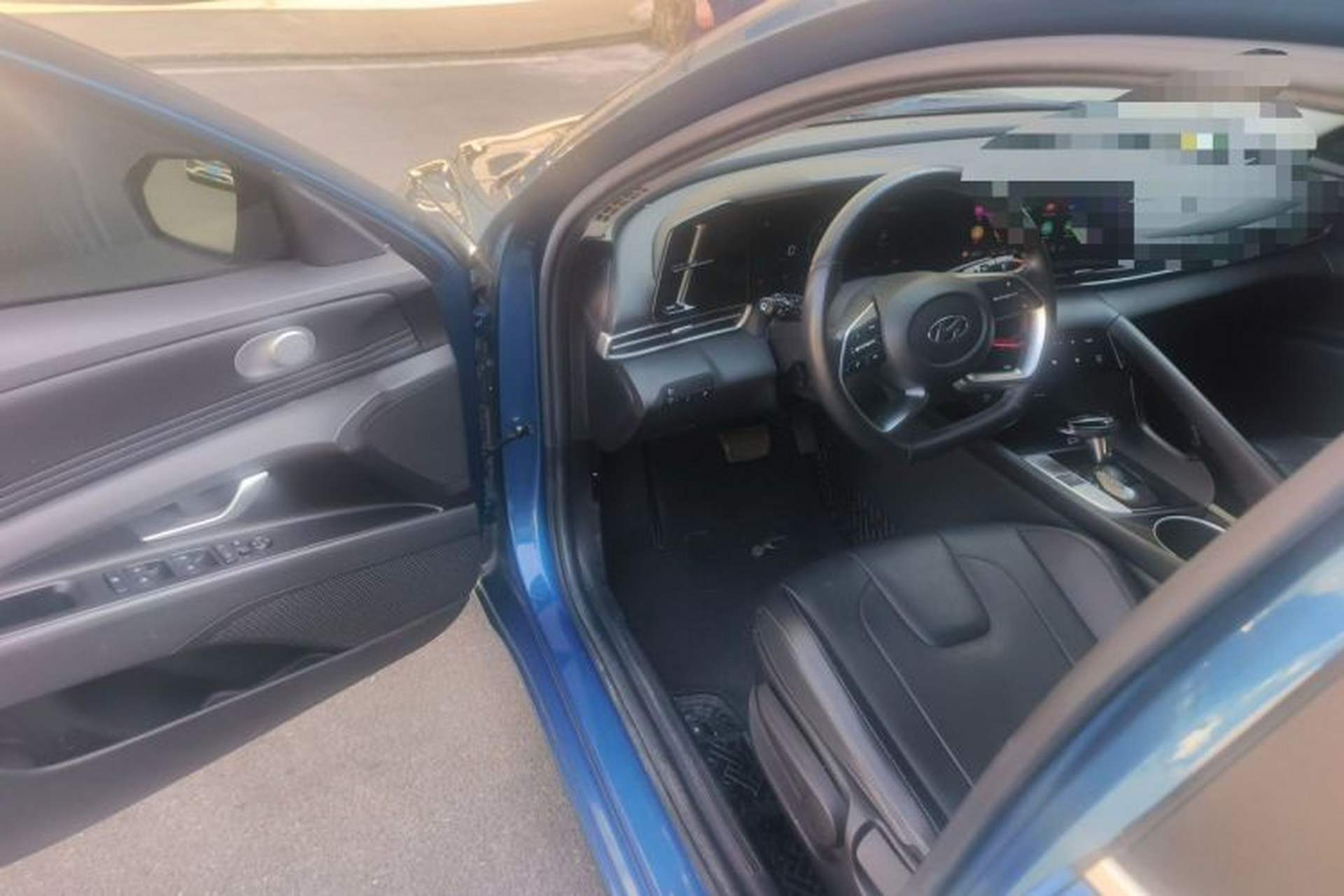 Used Hyundai Elantra 2021 1.5L CVT GLX Elite Edition Driver Seat