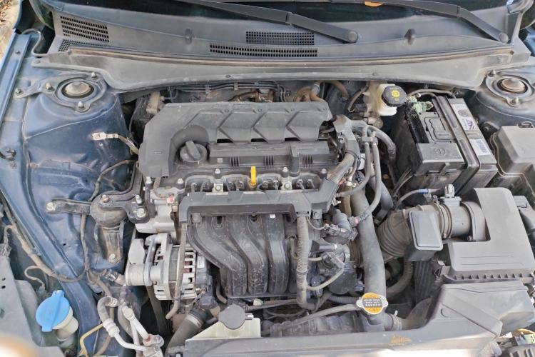 Used Hyundai Elantra 2021 1.5L CVT GLX Elite Edition Engine Bay