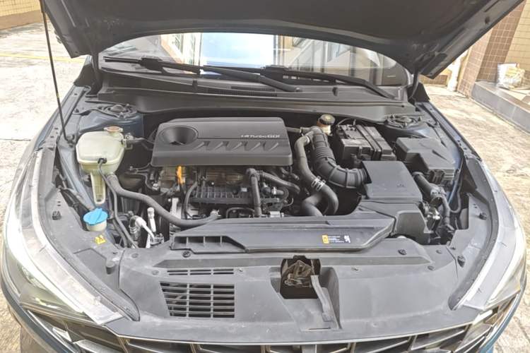 Used Hyundai Elantra 2021 240TGDi DCT TOP Flagship Edition Engine Bay