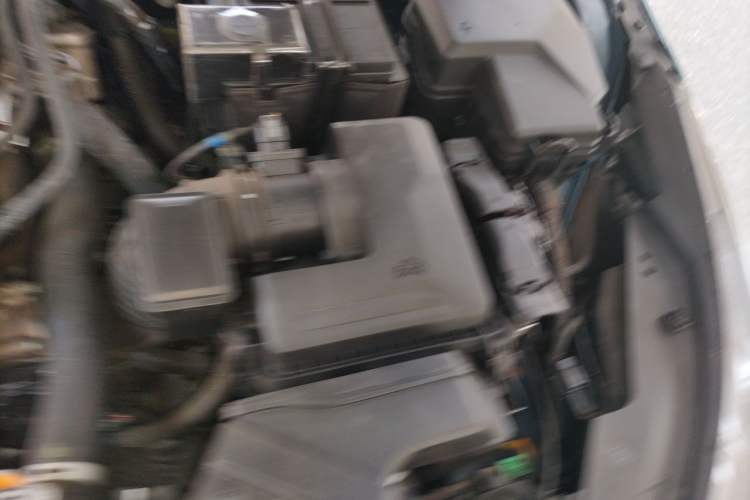 Used Hyundai Elantra 2021 1.5L CVT LUX Prestige Edition Engine Bay Left