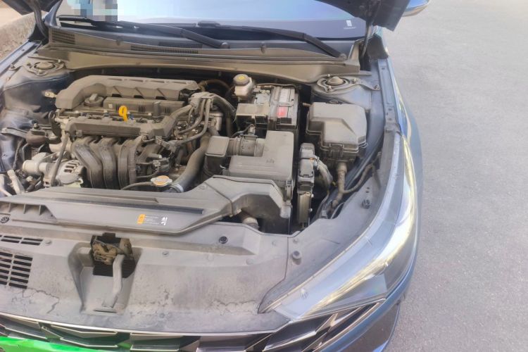 Used Hyundai Elantra 2021 1.5L CVT GLX Elite Edition Engine Bay Left