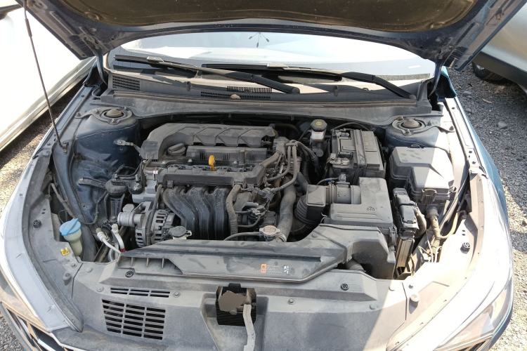 Used Hyundai Elantra 2021 1.5L CVT LUX Prestige Edition Engine Bay