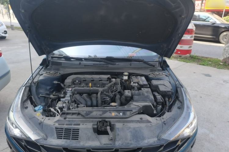 Used Hyundai Elantra 2021 1.5L CVT GLX Elite Edition Engine Bay