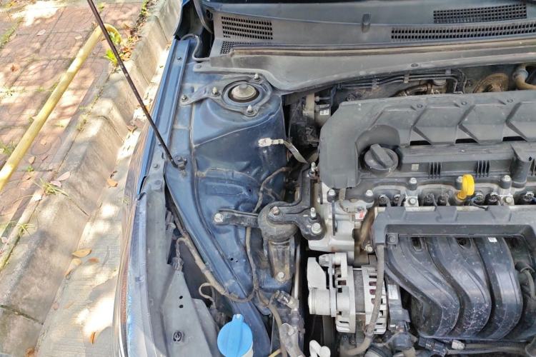 Used Hyundai Elantra 2021 1.5L CVT GLX Elite Edition Engine Bay Right