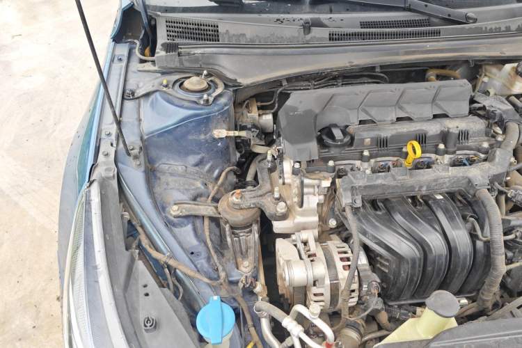 Used Hyundai Elantra 2021 1.5L CVT GLX Elite Edition Engine Bay Right