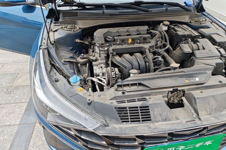 Used Hyundai Elantra 2021 1.5L CVT LUX Prestige Edition Engine Bay Right