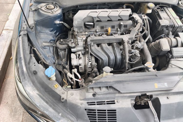Used Hyundai Elantra 2021 1.5L CVT LUX Prestige Edition Engine Bay Right