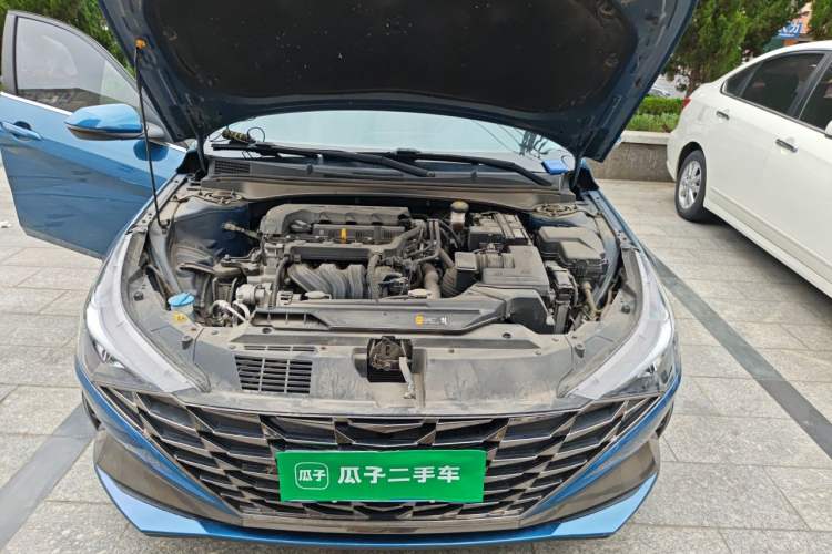 Used Hyundai Elantra 2021 1.5L CVT LUX Prestige Edition Engine Bay