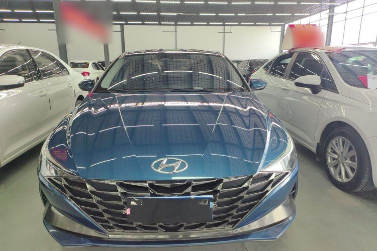 Used Hyundai Elantra 2021 1.5L CVT LUX Prestige Edition Exterior 1