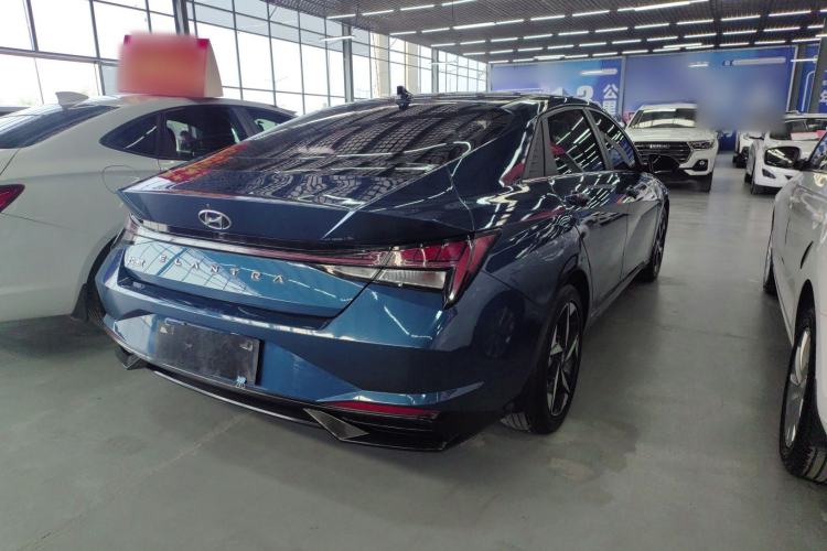 Used Hyundai Elantra 2021 1.5L CVT LUX Prestige Edition Exterior 3