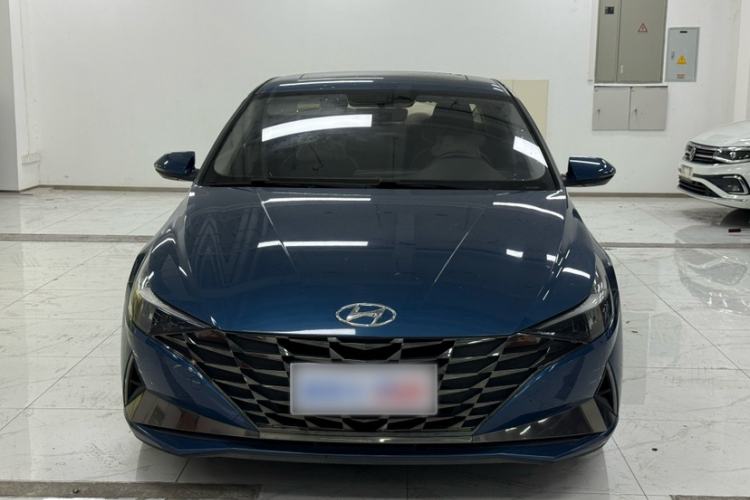Used Hyundai Elantra 2021 1.5L CVT GLX Elite Edition Exterior 3