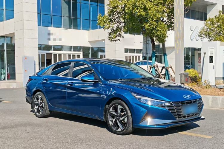 Used Hyundai Elantra 2021 1.5L CVT GLX Elite Edition Exterior 4