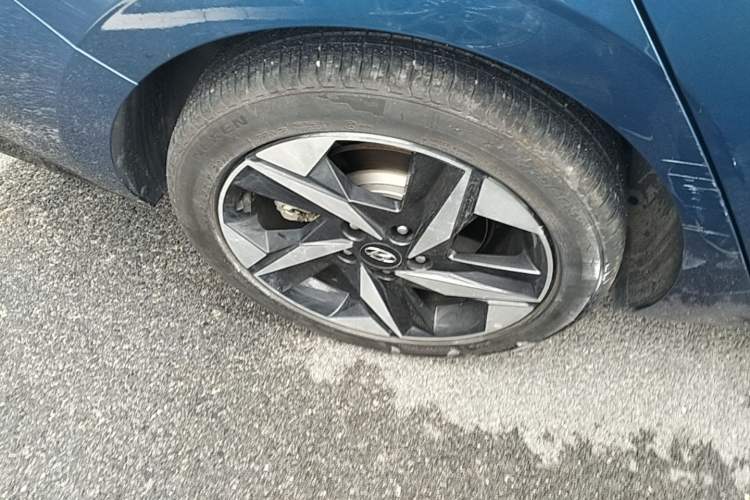 Used Hyundai Elantra 2021 1.5L CVT TOP Flagship Edition Exterior 5