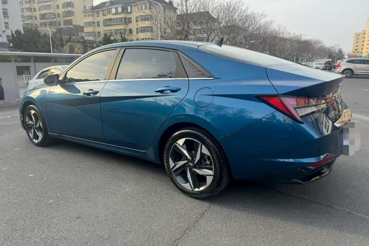 Used Hyundai Elantra 2021 1.5L CVT LUX Prestige Edition Exterior 6