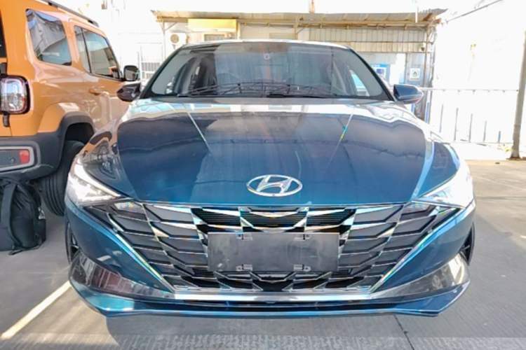Used Hyundai Elantra 2021 1.5L CVT GLX Elite Edition Front