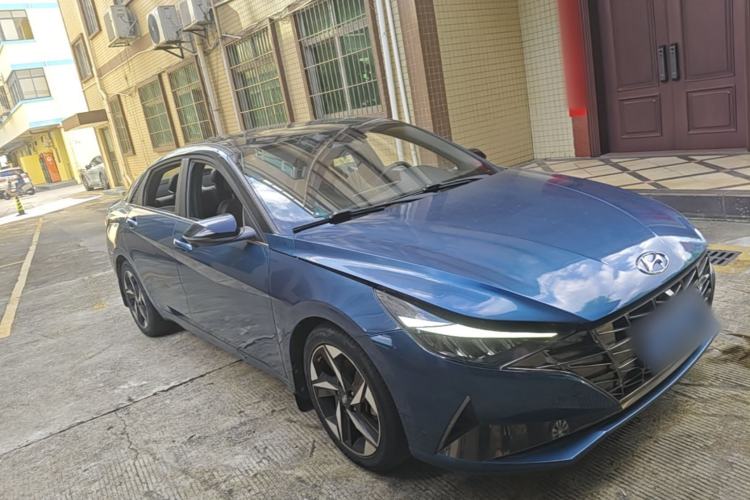 Used Hyundai Elantra 2021 240TGDi DCT TOP Flagship Edition Front Right 45 Deg