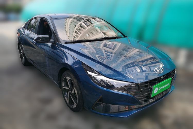 Used Hyundai Elantra 2021 240TGDi DCT TOP Flagship Edition Front Right 45 Deg