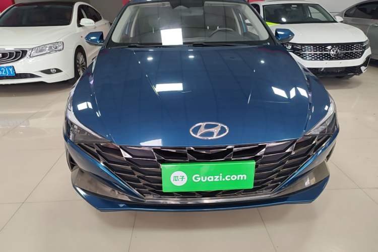 Used Hyundai Elantra 2021 1.5L CVT LUX Prestige Edition Front