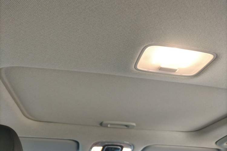 Used Hyundai Elantra 2021 1.5L CVT LUX Prestige Edition Headliner