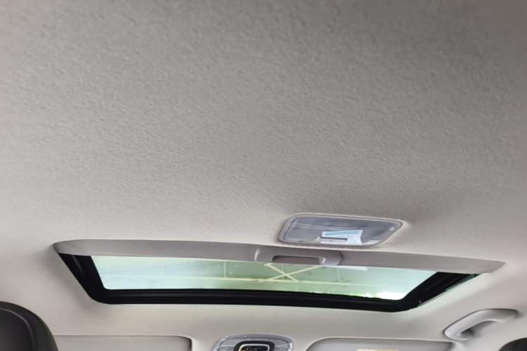 Used Hyundai Elantra 2021 1.5L CVT LUX Prestige Edition Headliner