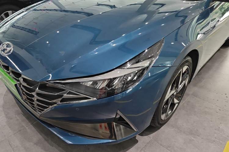 Used Hyundai Elantra 2021 1.5L CVT GLX Elite Edition Left Front Headlight