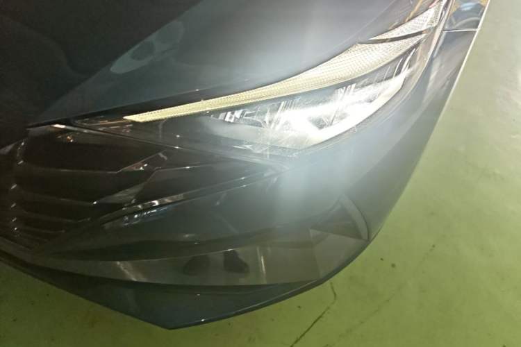 Used Hyundai Elantra 2021 1.5L CVT LUX Prestige Edition Left Front Headlight
