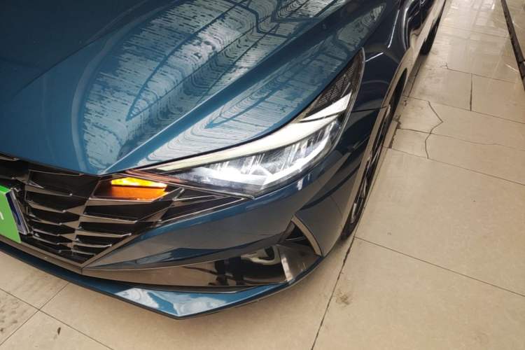 Used Hyundai Elantra 2021 1.5L CVT LUX Prestige Edition Left Front Headlight