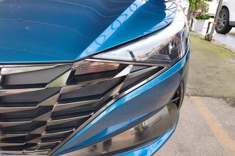 Used Hyundai Elantra 2021 1.5L CVT LUX Prestige Edition Left Front Headlight