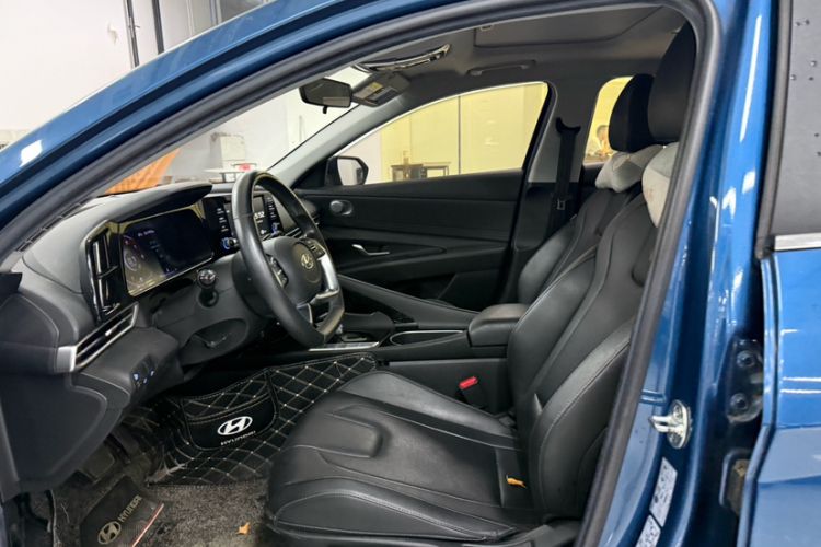 Used Hyundai Elantra 2021 1.5L CVT GLX Elite Edition Left Front Seat