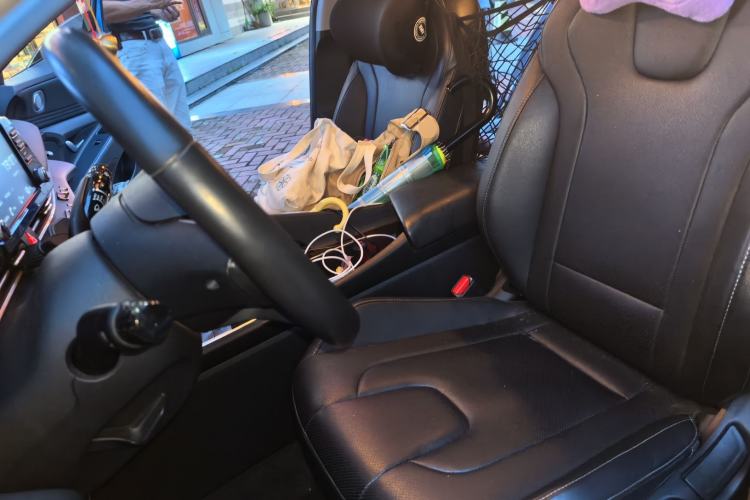 Used Hyundai Elantra 2021 1.5L CVT GLX Elite Edition Left Front Seat