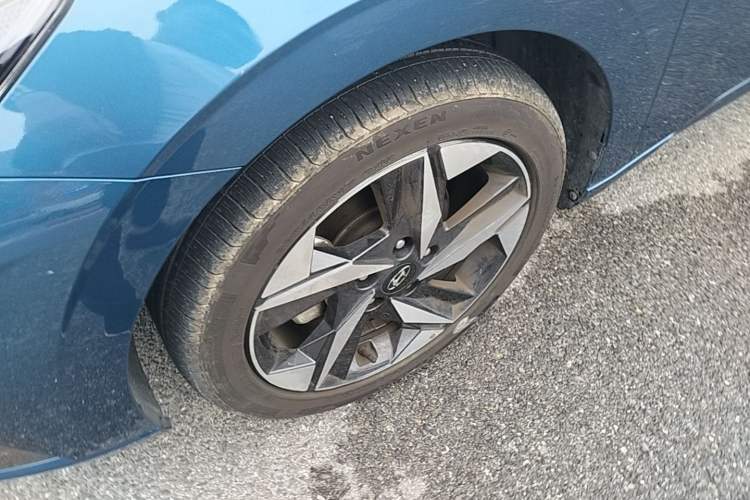 Used Hyundai Elantra 2021 1.5L CVT TOP Flagship Edition Left Front Wheel Hub