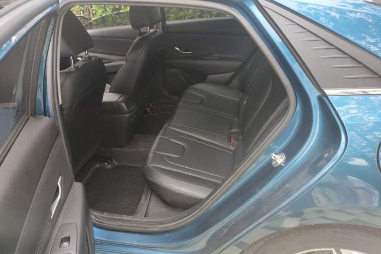 Used Hyundai Elantra 2021 1.5L CVT GLX Elite Edition Left Rear Seat