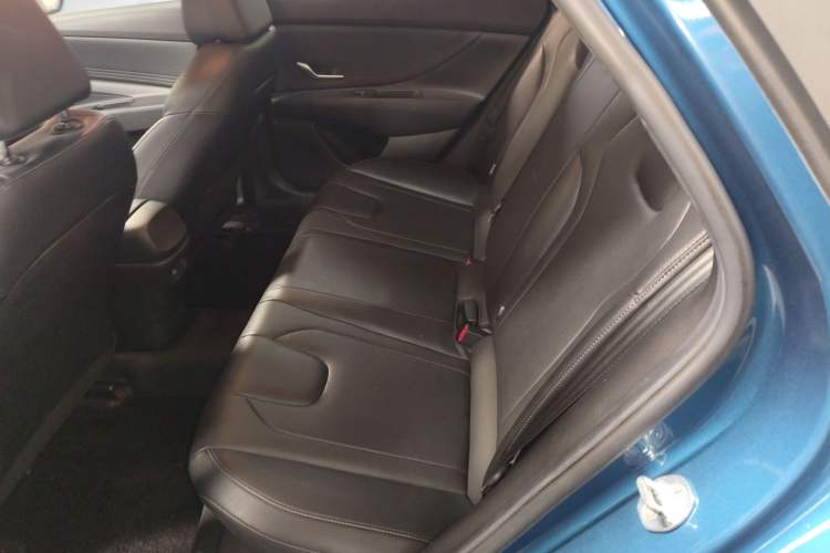Used Hyundai Elantra 2021 1.5L CVT GLX Elite Edition Left Rear Seat