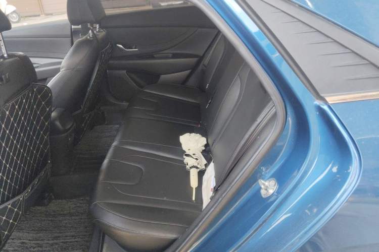 Used Hyundai Elantra 2021 1.5L CVT LUX Prestige Edition Left Rear Seat