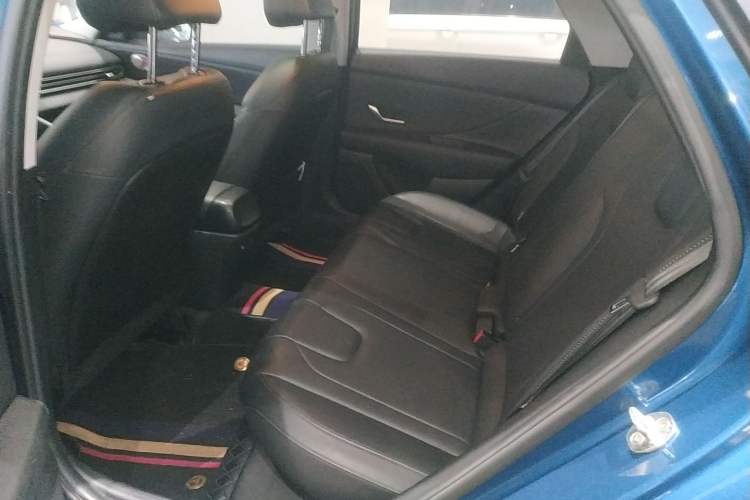 Used Hyundai Elantra 2021 1.5L CVT LUX Prestige Edition Left Rear Seat