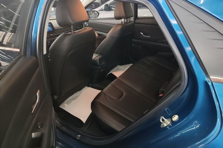 Used Hyundai Elantra 2021 1.5L CVT LUX Prestige Edition Left Rear Seat