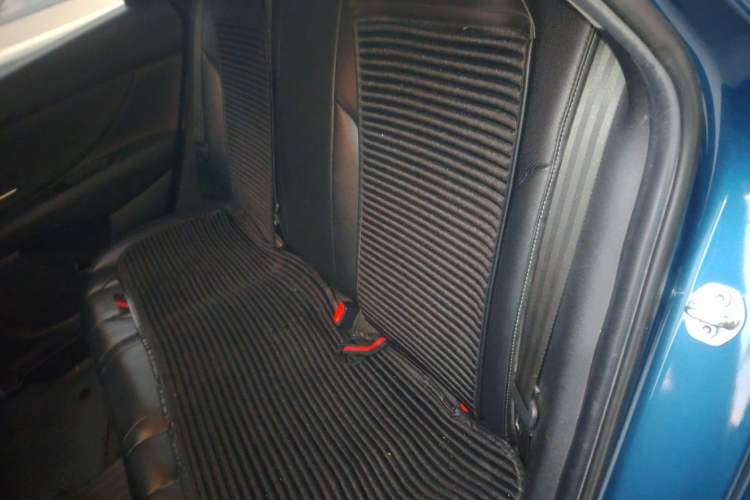 Used Hyundai Elantra 2021 1.5L CVT LUX Prestige Edition Left Rear Seat