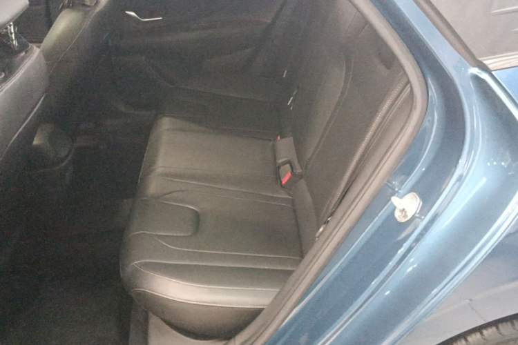 Used Hyundai Elantra 2021 1.5L CVT GLX Elite Edition Left Rear Seat