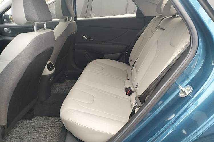 Used Hyundai Elantra 2021 1.5L CVT TOP Flagship Edition Left Rear Seat