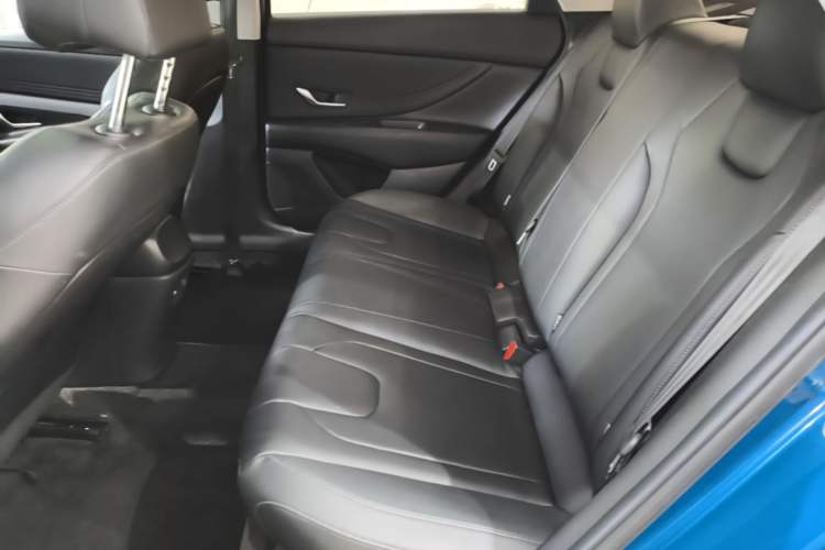 Used Hyundai Elantra 2021 1.5L CVT GLX Elite Edition Left Rear Seat