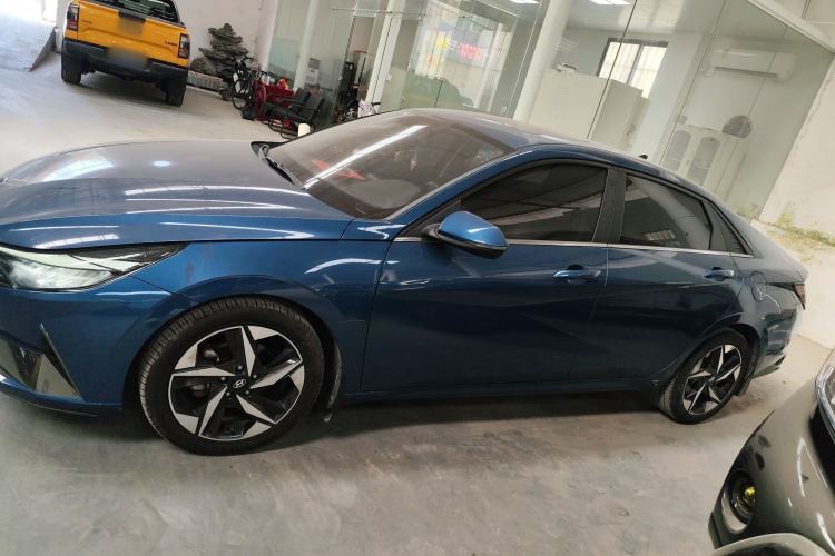 Used Hyundai Elantra 2021 1.5L CVT GLX Elite Edition Left Side