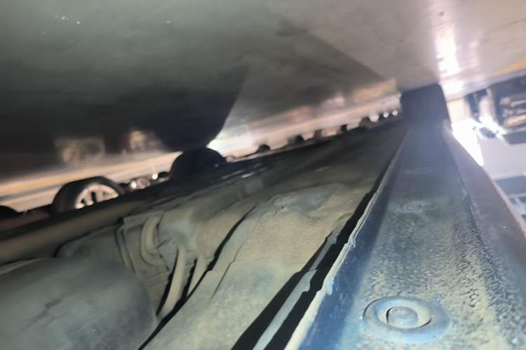 Used Hyundai Elantra 2021 1.5L CVT GLX Elite Edition Left Side Sill
