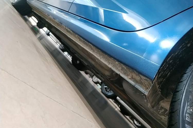 Used Hyundai Elantra 2021 1.5L CVT LUX Prestige Edition Left Side Sill