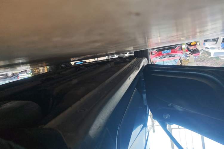 Used Hyundai Elantra 2021 1.5L CVT LUX Prestige Edition Left Side Sill