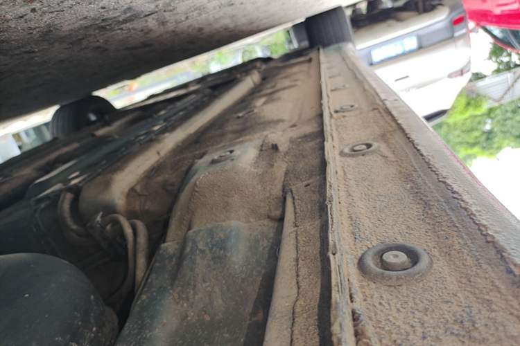 Used Hyundai Elantra 2021 1.5L CVT LUX Prestige Edition Left Side Sill