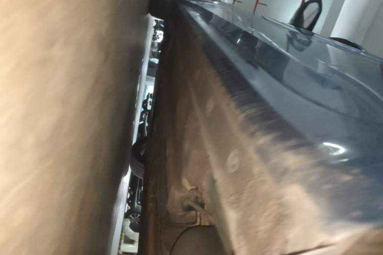 Used Hyundai Elantra 2021 1.5L CVT LUX Prestige Edition Left Side Sill